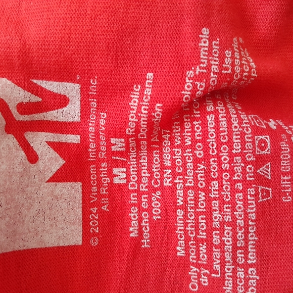 Brand new MTV crop top - Picture 2 of 5